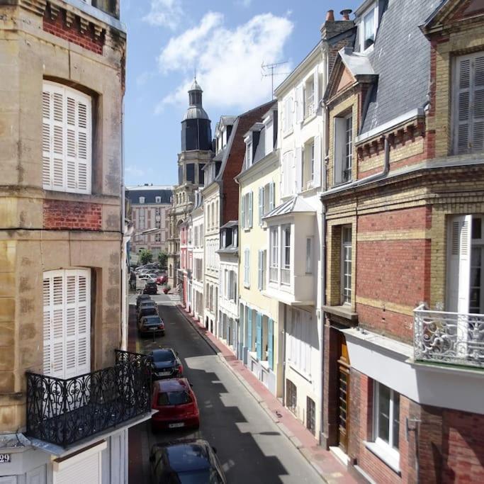 Au Coeur De Trouville. Appartement De 3 Pieces. Exterior photo